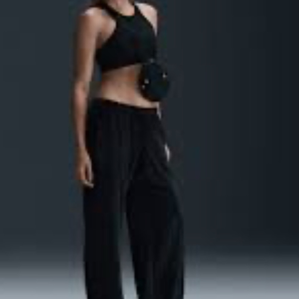 NWT Nike Sportswear Velour Wide Leg Pants Back Womens M